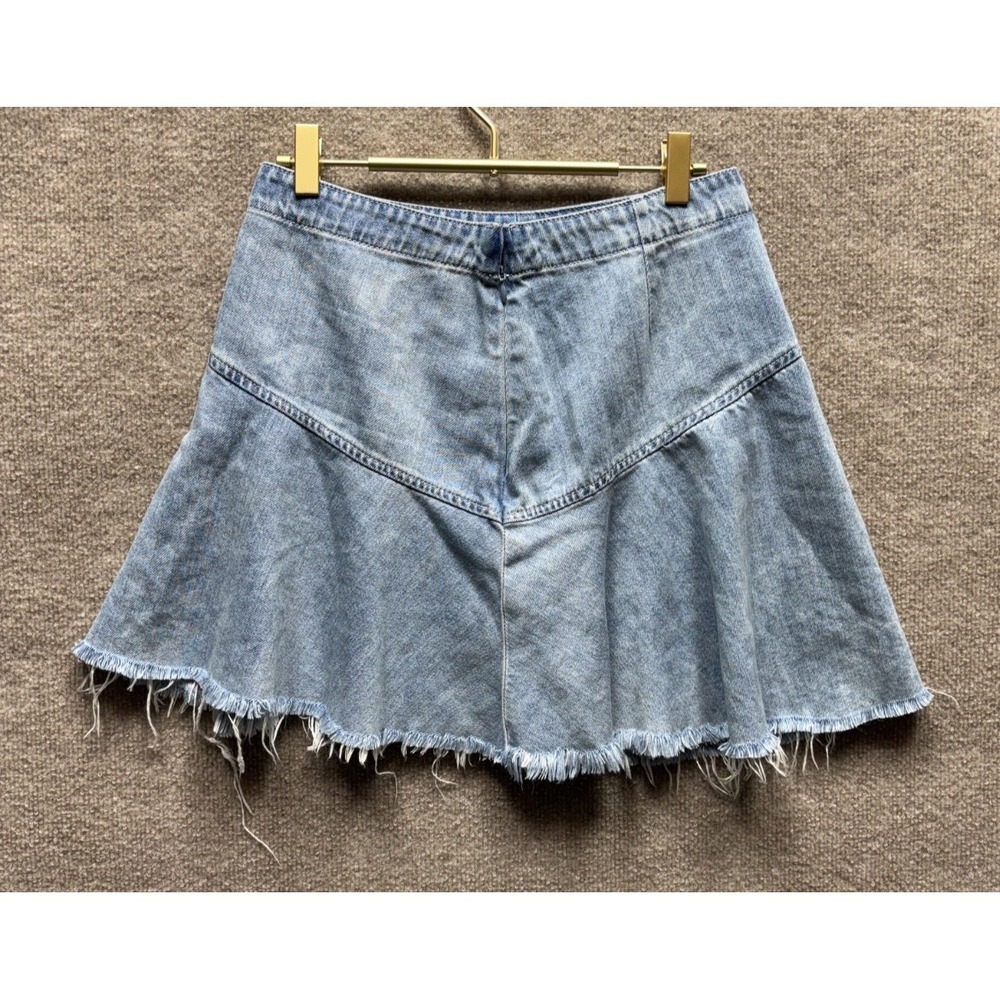 Free People Denim Mini Skirt 4 Blue Flared Frayed Distressed Fringe Light Wash - Picture 2 of 6